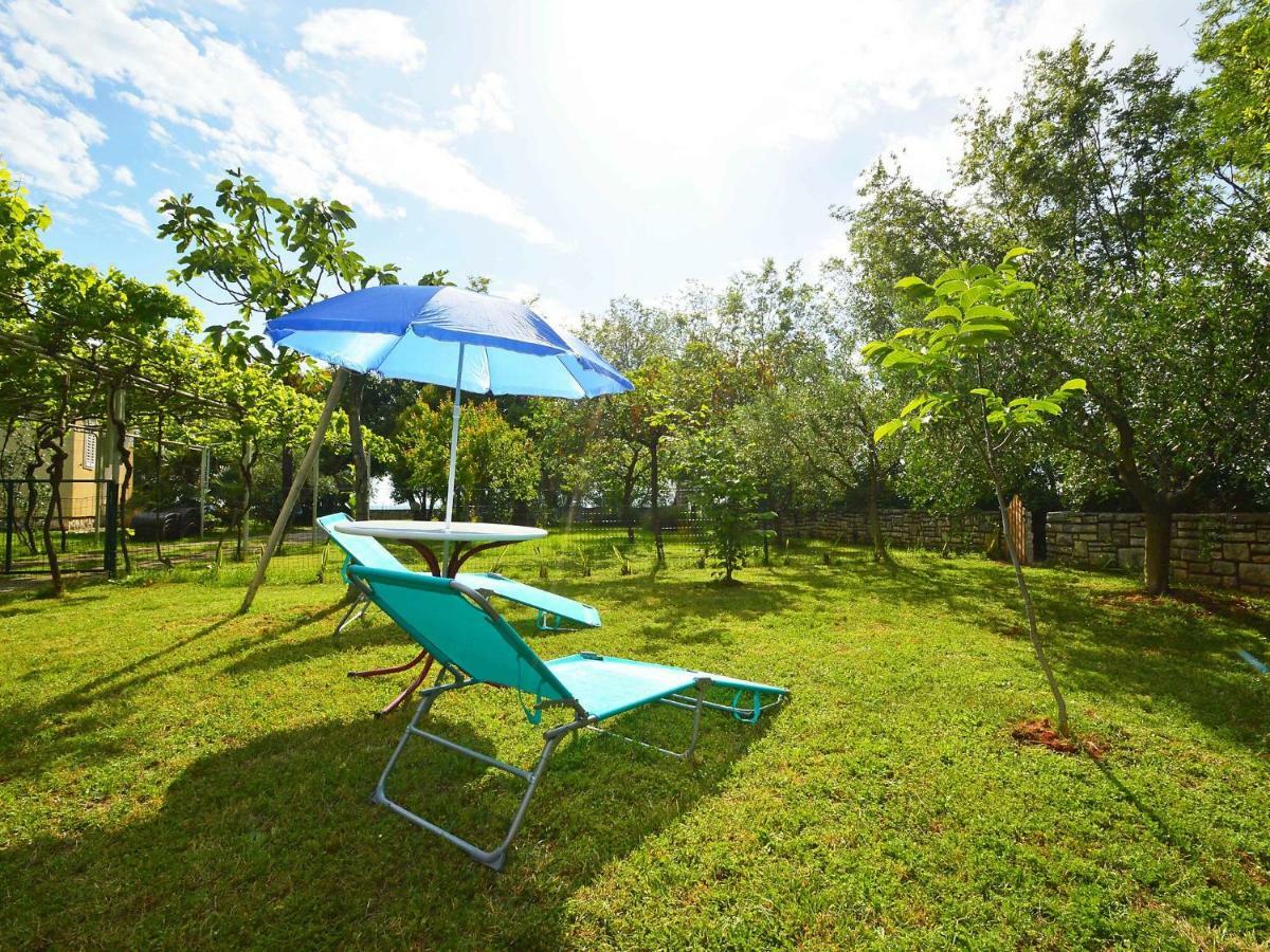 אומאג Holiday Home Aron By Interhome מראה חיצוני תמונה